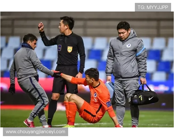 团结抗疫足球明星齐心协力共克新型肺炎疫情挑战